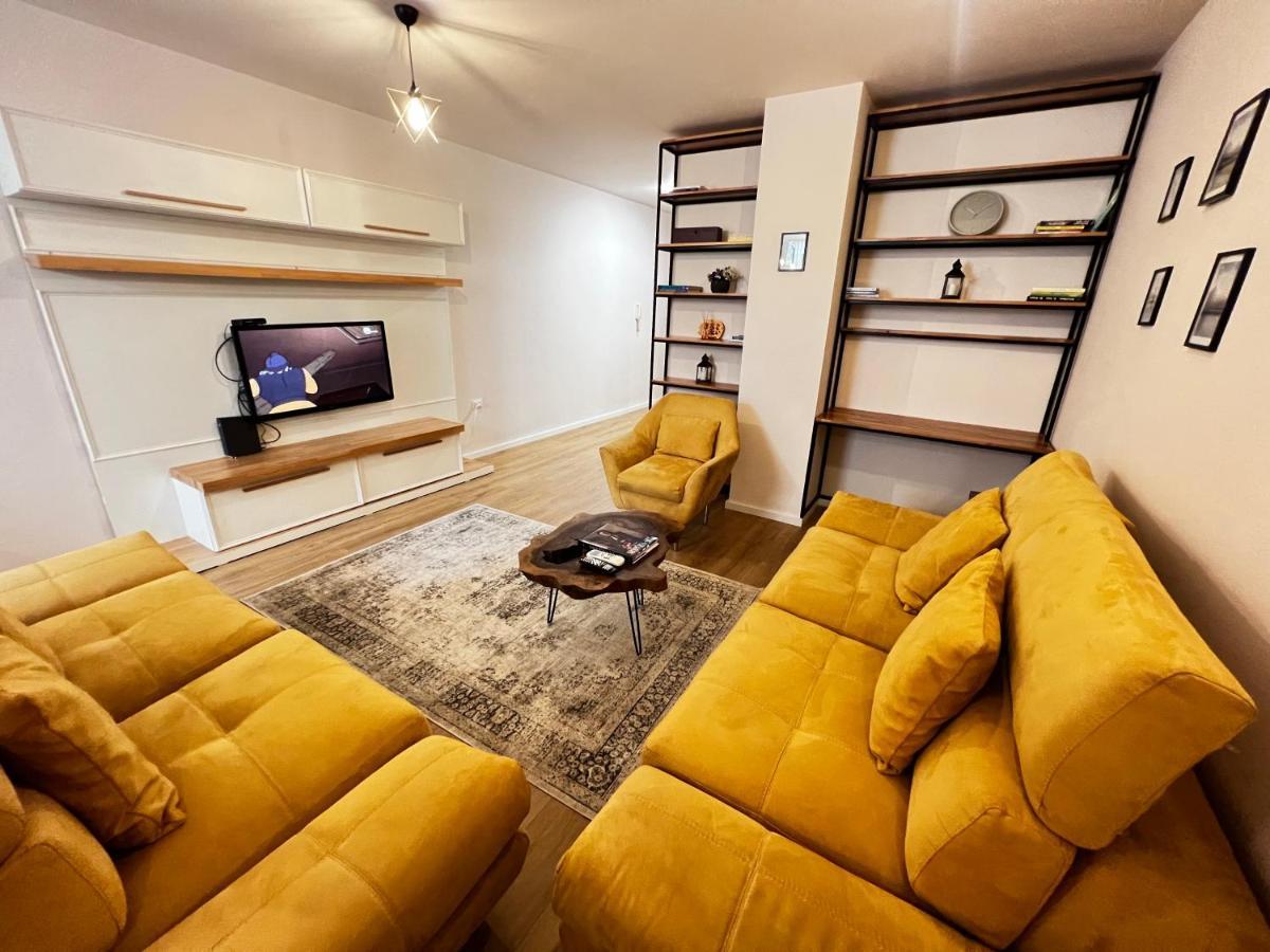 City Centre Apartments Tirana Buitenkant foto