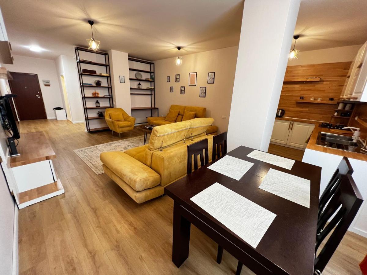 City Centre Apartments Tirana Buitenkant foto