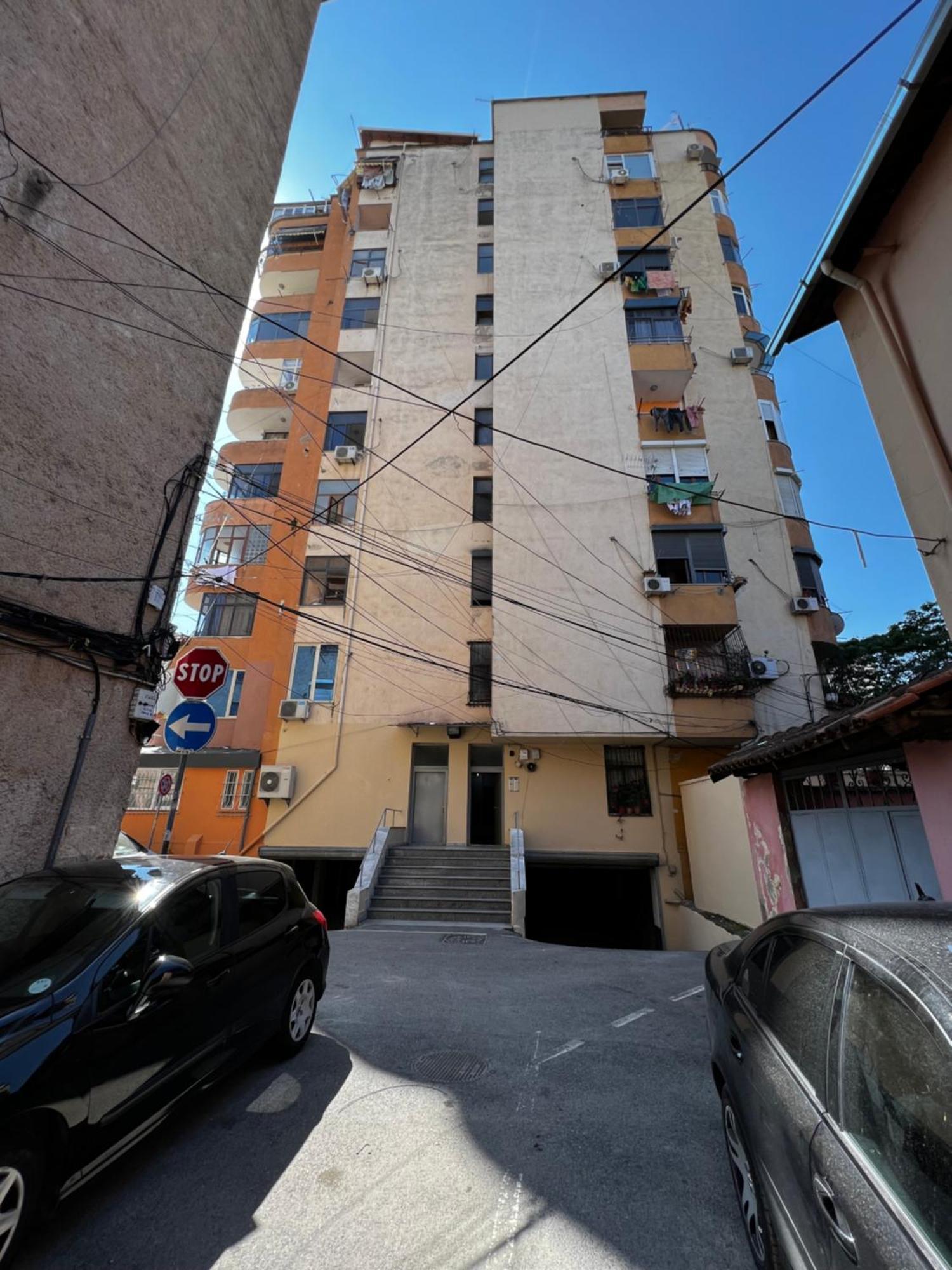 City Centre Apartments Tirana Buitenkant foto